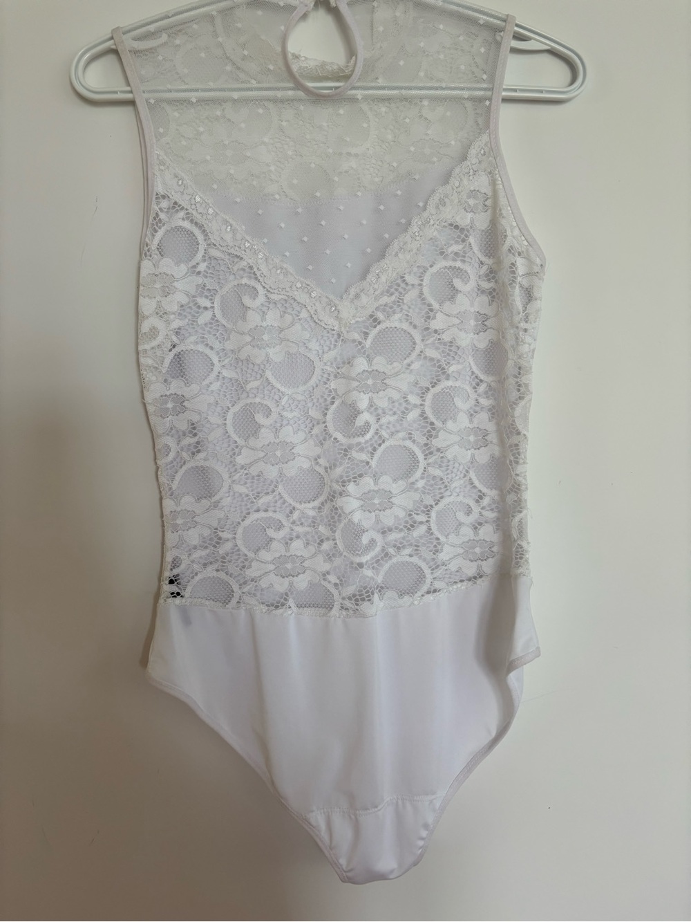 Sleeveless White Lace High Neck Bodysuit - Picture 3 of 5